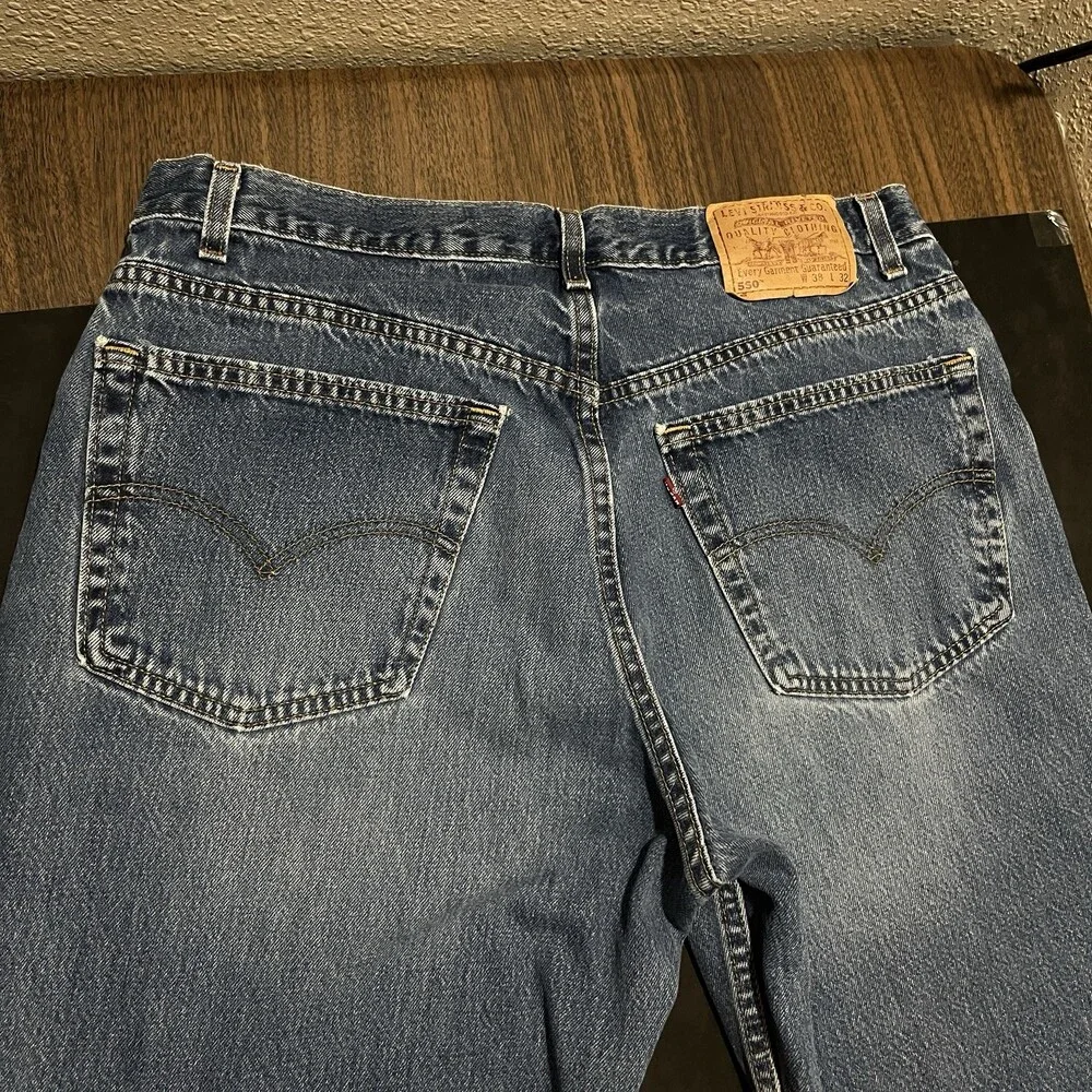 Vintage Levi’s 550 Levi 90s Denim Jeans 36x30 Relaxed Fit Tapered Leg USA Made